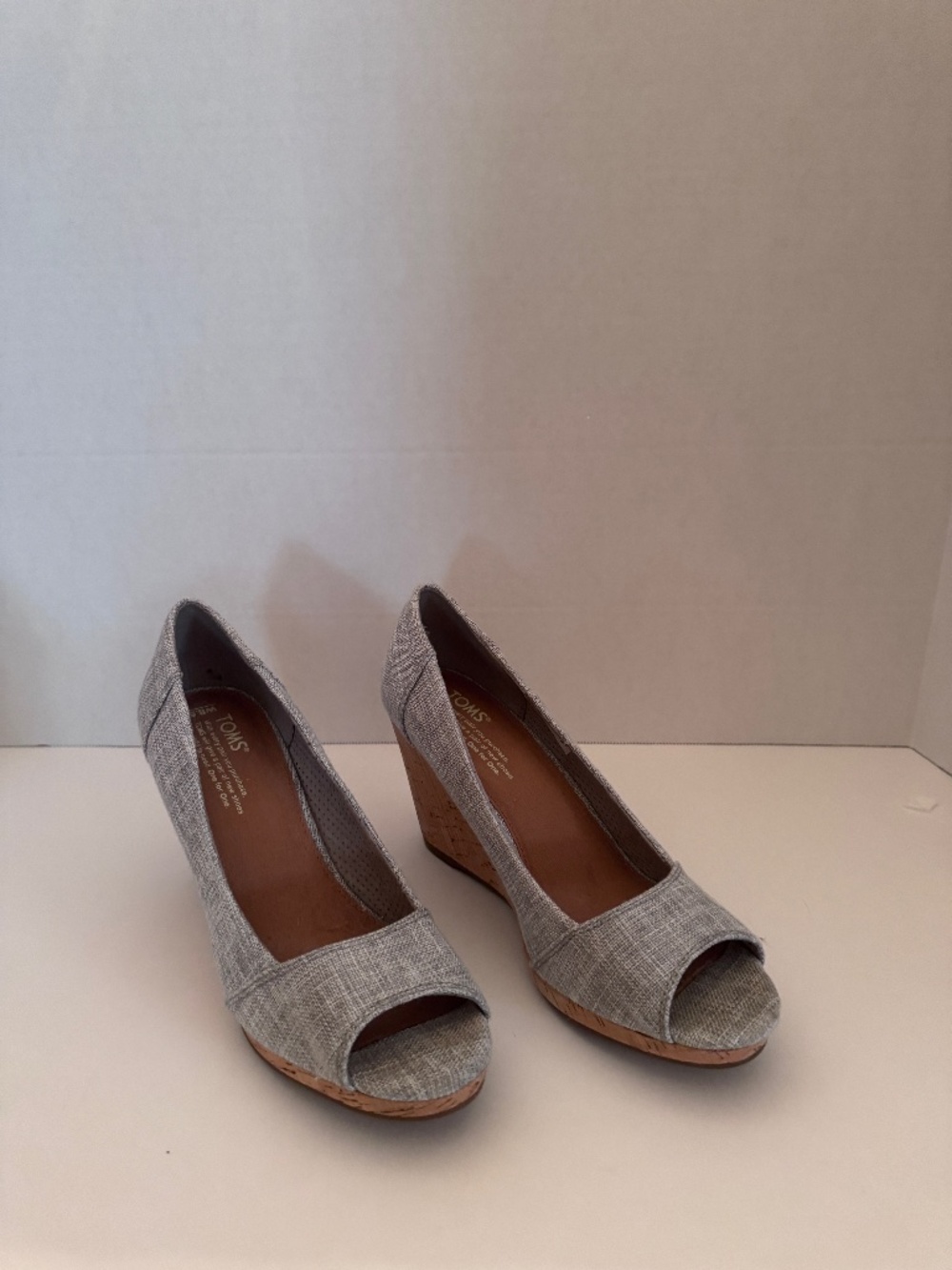 TOMS Gray Peep Toe Cork Wedge Sandals Size 8.5 Like New